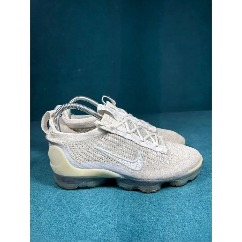 Nike Air VaporMax 2021 Flyknit Next Nature Summit White Light Bone Women’s Size